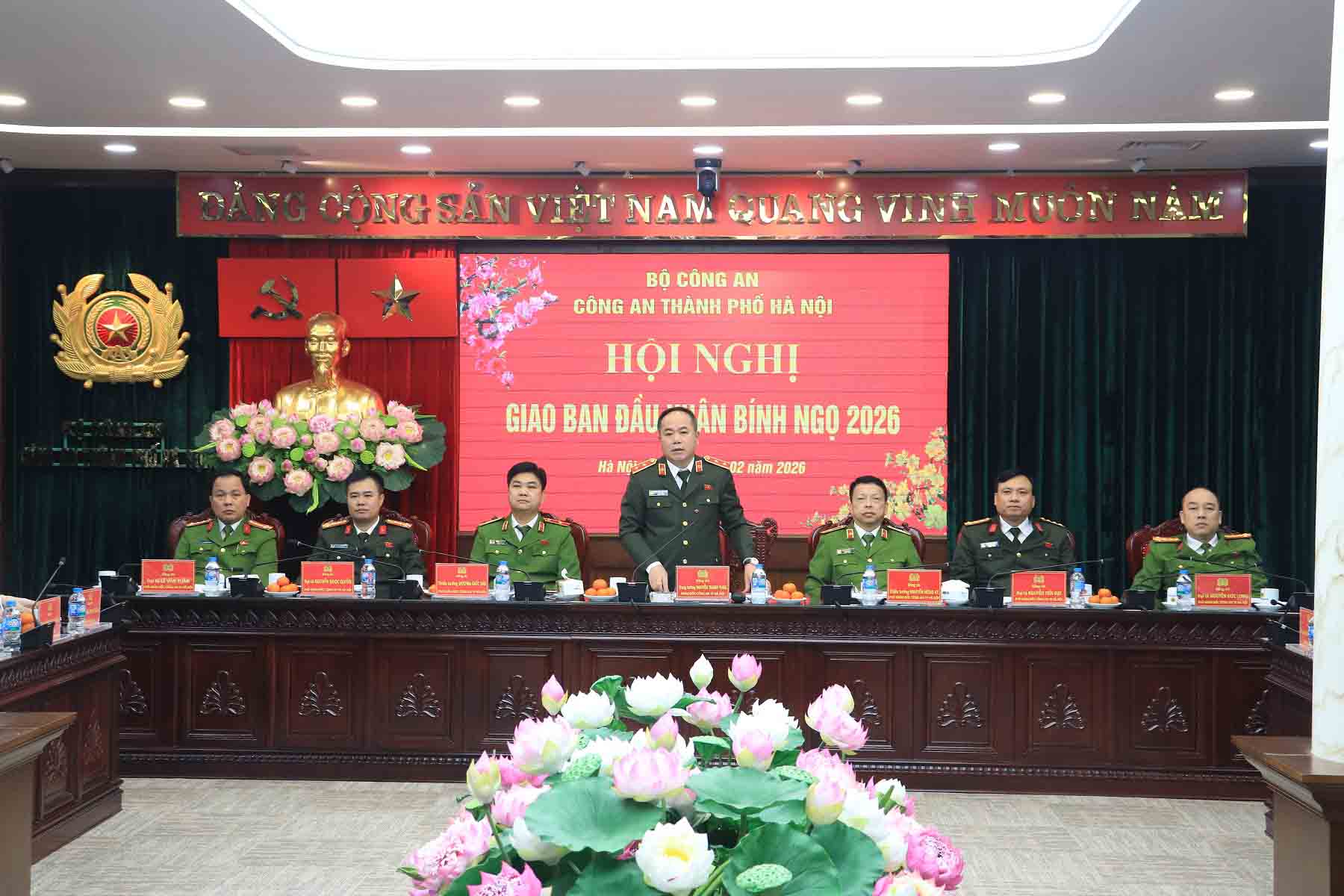 Trung tướng Nguyễn Thanh Tùng, Giám đốc Công an TP Hà Nội phát biểu chỉ đạo tại Hội nghị. Ảnh: Công an Hà Nội