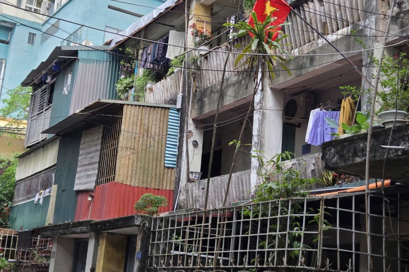 3-story apartment building in Ha Dong to be renovated soon, people hope for satisfactory compensation