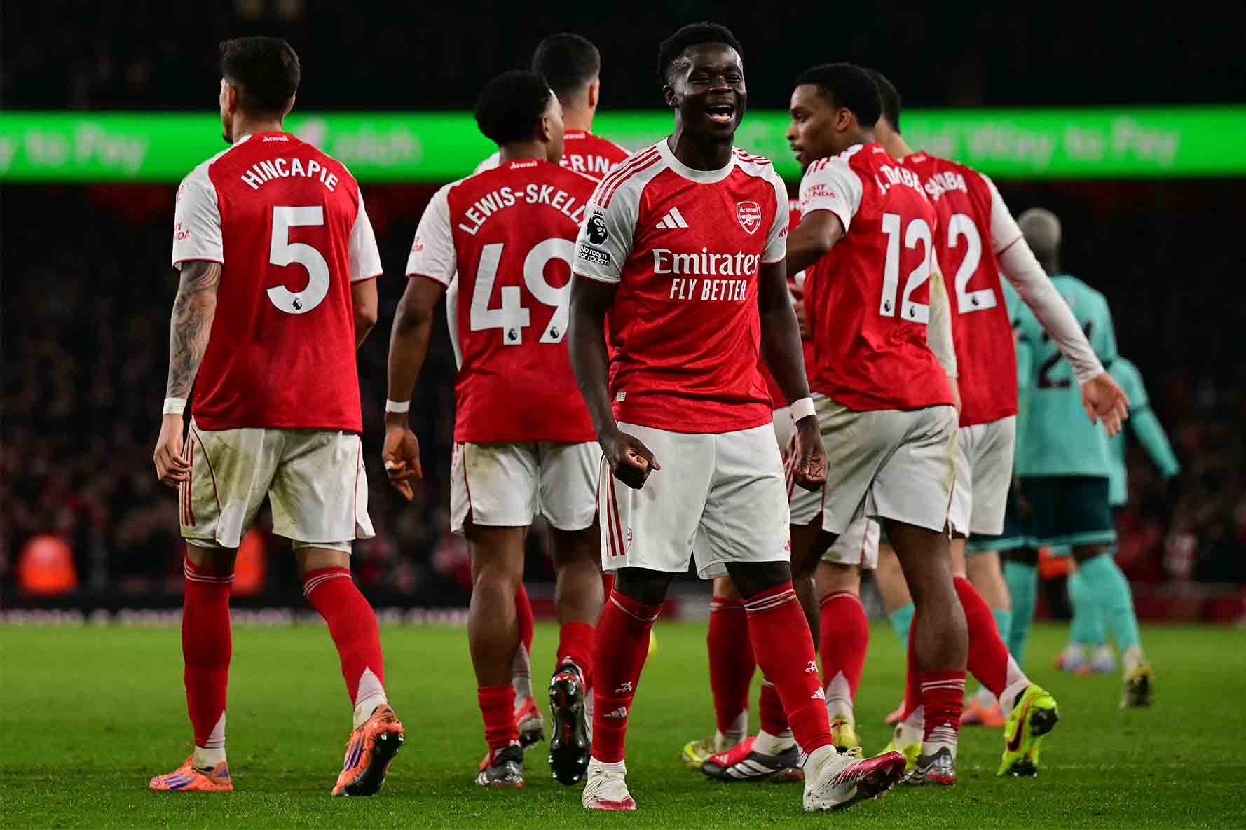Arsenal nếu như vượt qua được Chelsea vào cuối tuần này sẽ thảnh thơi hơn rất nhiều. Ảnh: AFP