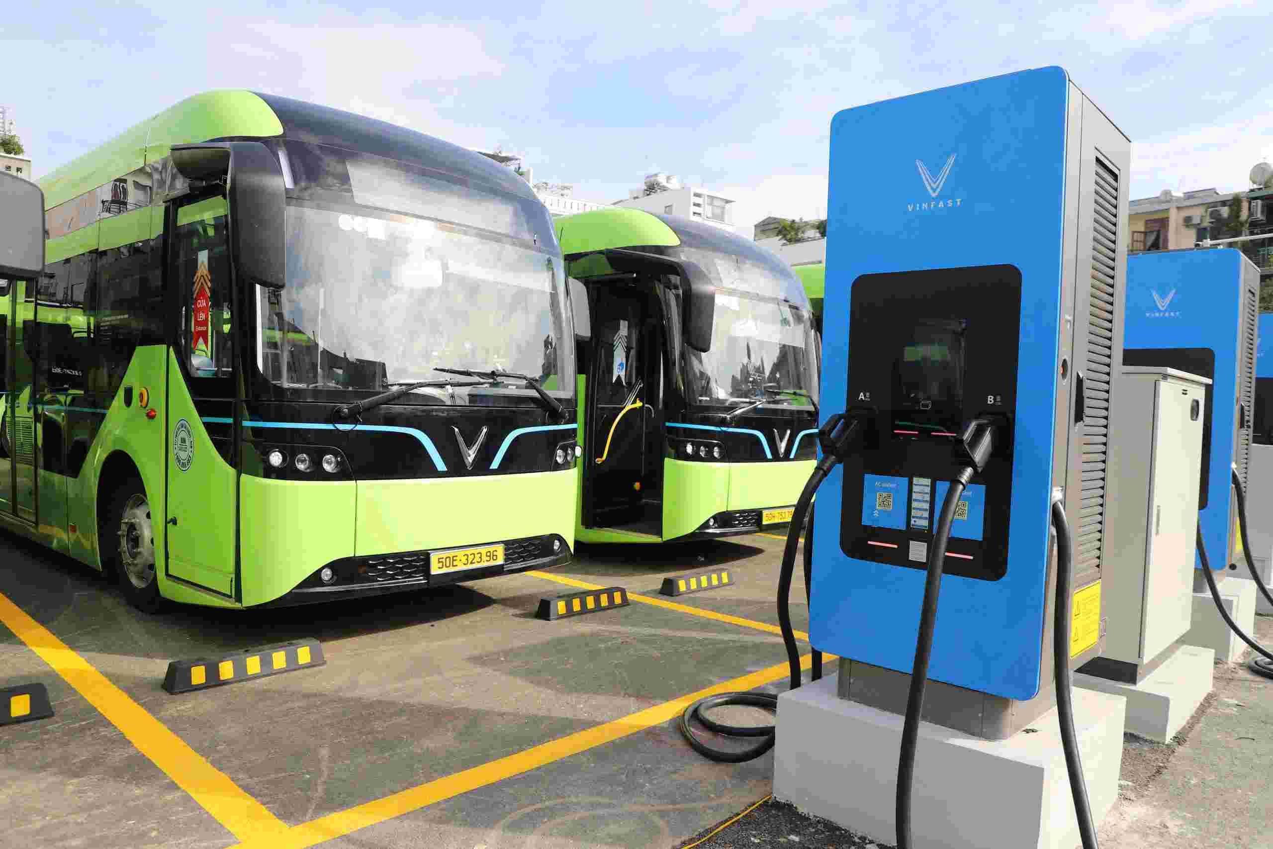 Ho Chi Minh City accelerates the development of charging stations, serving the goal of 100% electric bus by 2030. Photo: Minh Quan