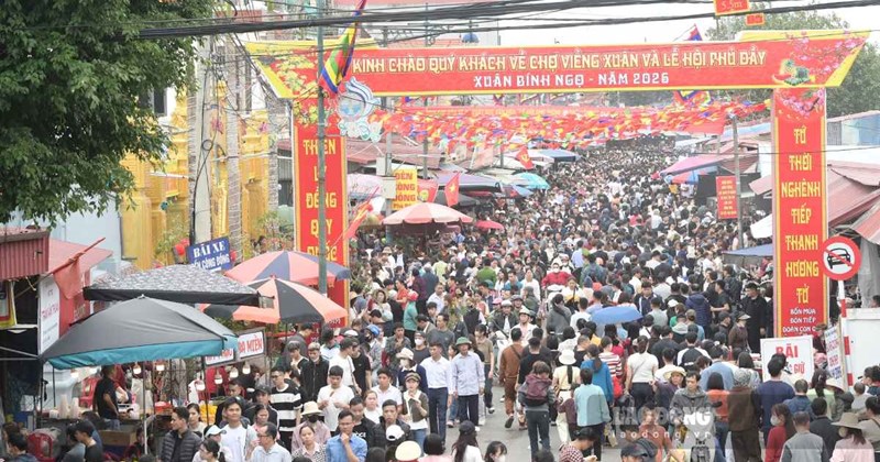 Nâng tầm chợ Viềng thành lễ hội, đề xuất công nhận di sản văn hóa