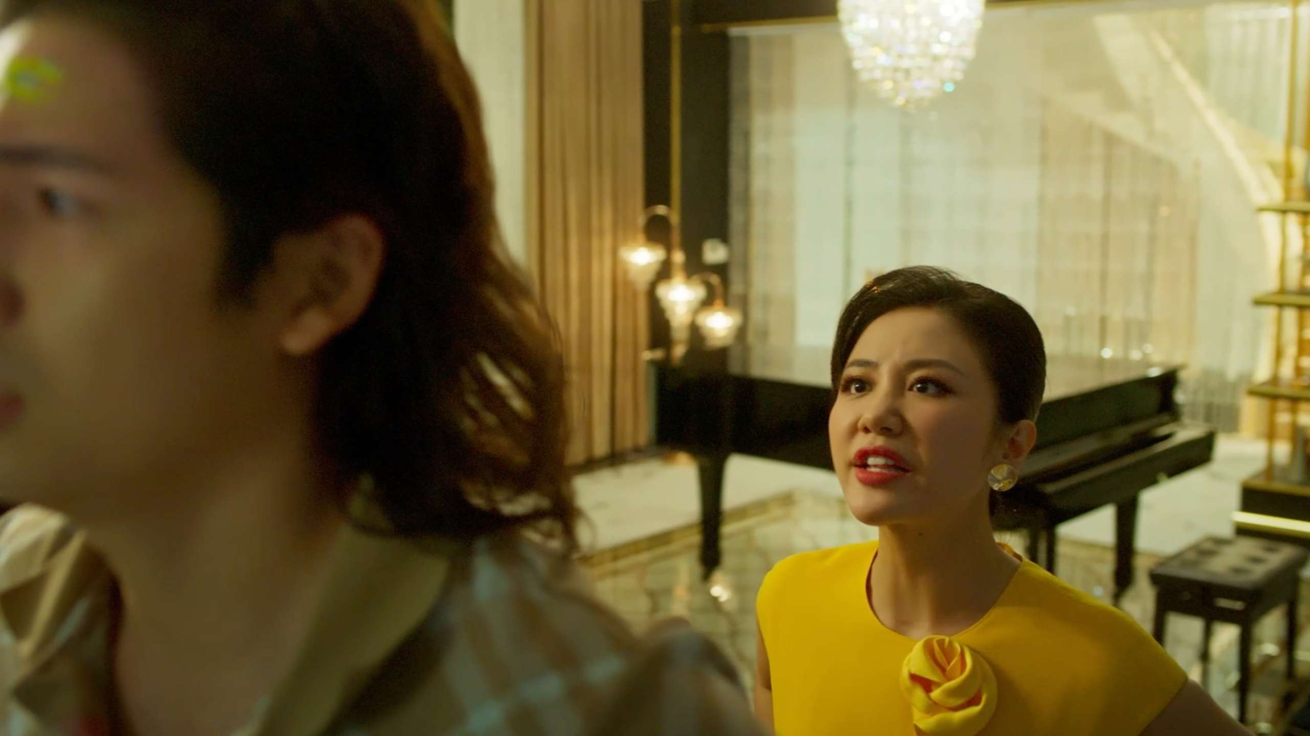 Van Mai Huong argues with Quoc Anh in the movie Tho oi!!. Photo: Film crew.