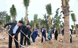 Nghệ An phát động trồng cây đầu xuân, nhấn mạnh chống hình thức