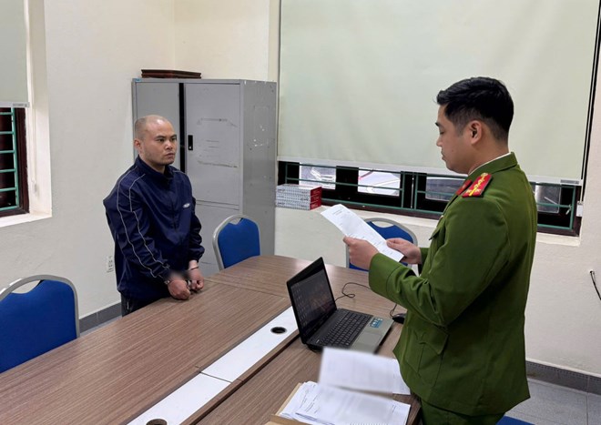 Quảng Ninh: Bắt giữ đối tượng mang dao đi cướp tiệm vàng