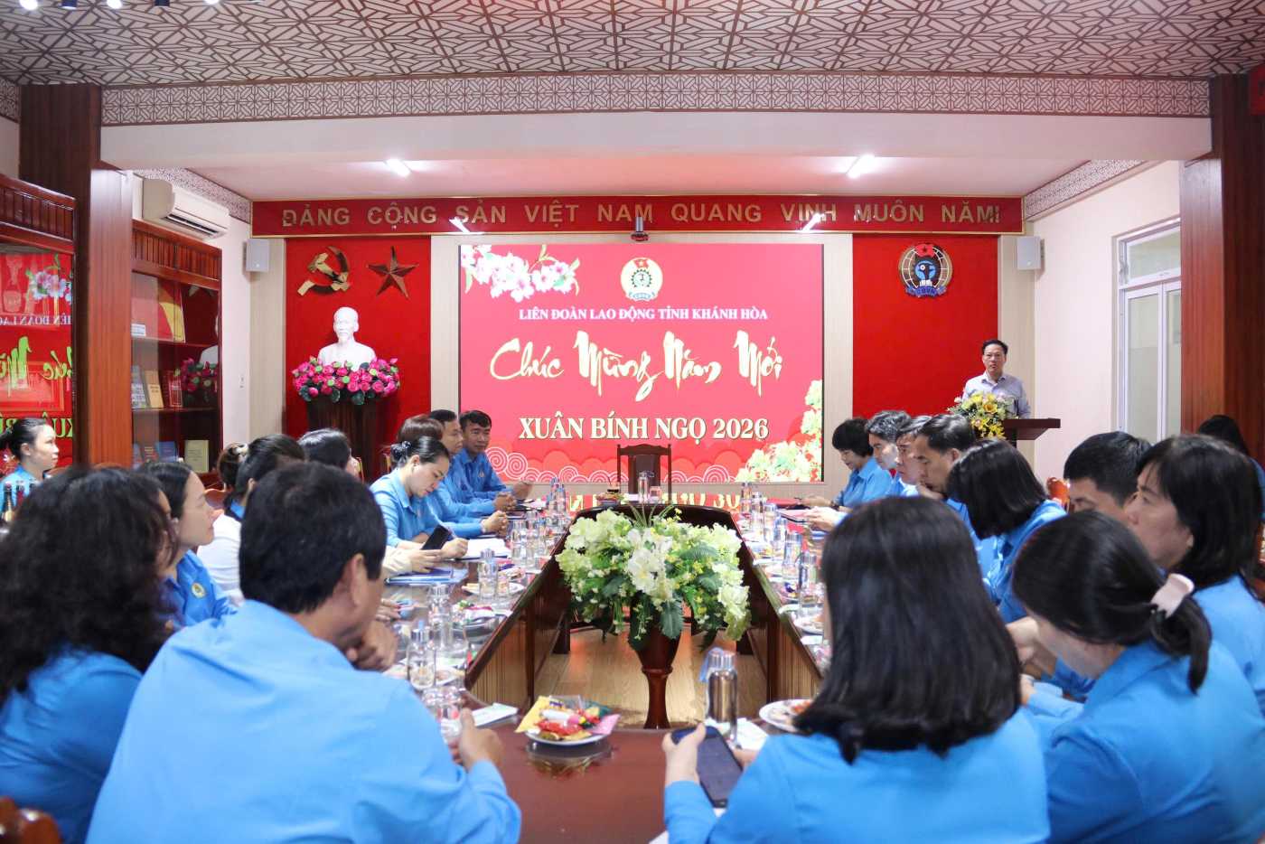 Lãnh đạo LĐLĐ tỉnh Khánh Hòa triển khai công tác công đoàn năm 2026. Ảnh: Phương Linh