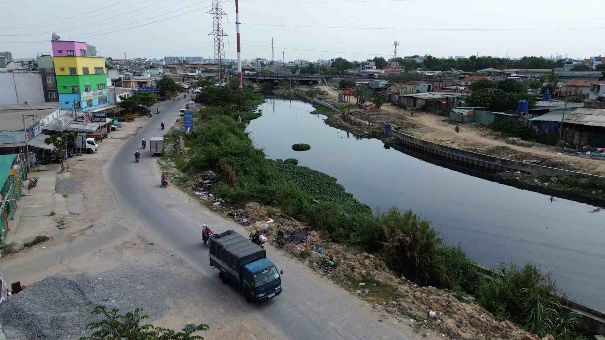 Dự án cải tạo kênh Tham Lương - Bến Cát qua quận BÌnh Tân trước đây. Ảnh: Anh Tú