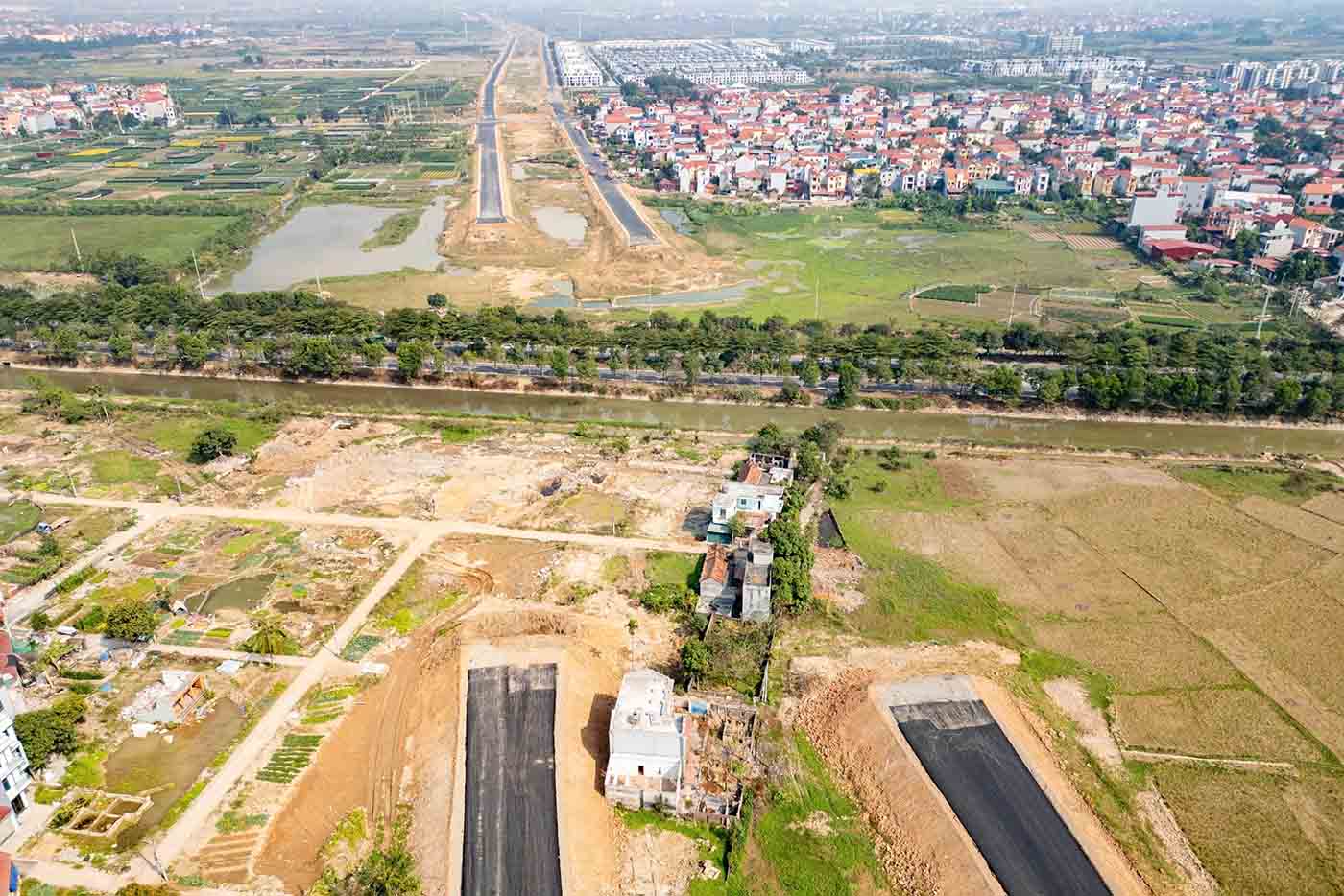 An individual was fined 5 million VND for violations in the field of land. Photo: Song Huu