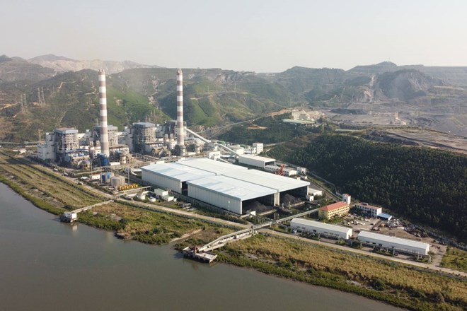 Khởi tố, tạm giam Phó Tổng Giám đốc Công ty CP Nhiệt điện Quảng Ninh Khởi tố, tạm giam Phó Tổng Giám đốc Công ty CP Nhiệt điện Quảng Ninh