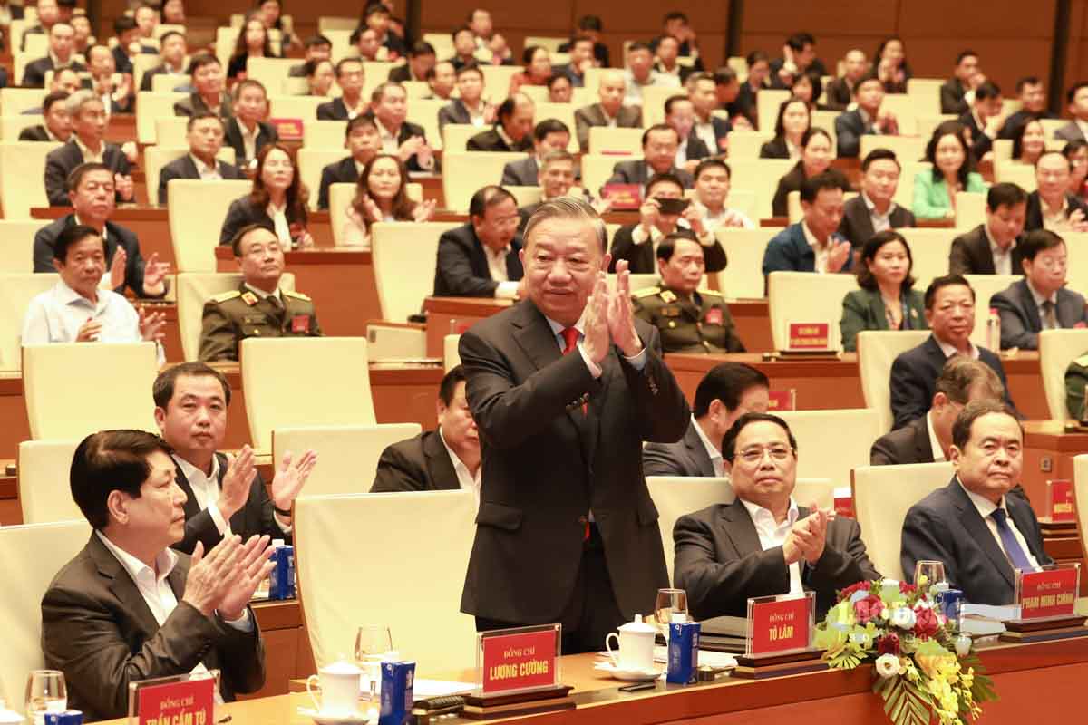 General Secretary To Lam attends the conference to thoroughly grasp and implement Resolutions No. 79 and 80 of the Politburo. Photo: Hai Nguyen