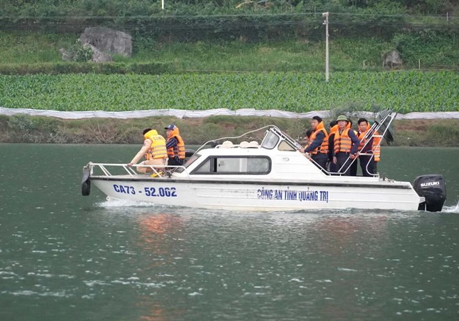 Functional forces will tighten and strengthen patrols and controls after the boat capsizing on the Gianh River. Photo: Van Thanh