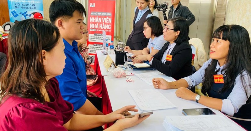 Hà Nội: 4 ngành tuyển dụng mạnh nhất tháng 2/2026