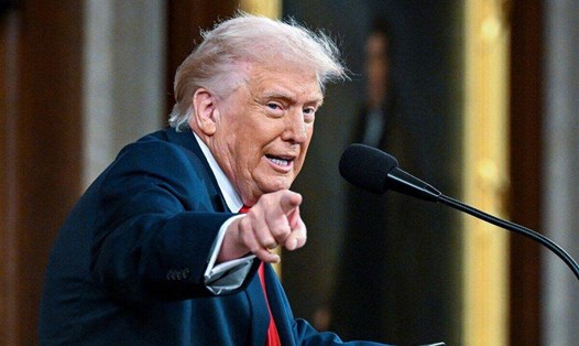 Ông Trump tuyên bố Iran đang phát triển tên lửa đủ sức bắn tới Mỹ