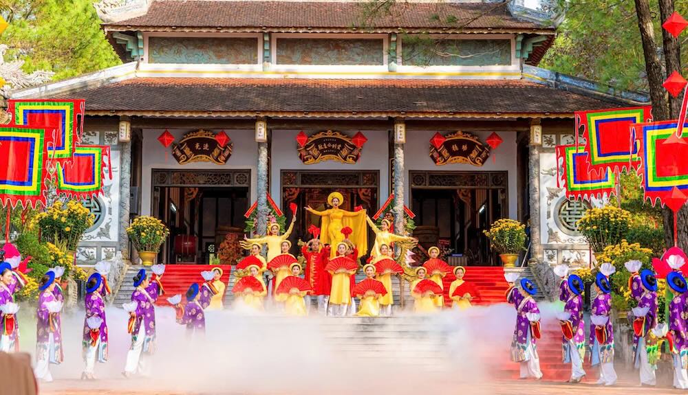  Chương trình nghệ thuật tái hiện câu chuyện lịch sử về hành trình mở cõi của cha ông xưa. Ảnh: Sở Văn hóa và Thể thao TP Huế