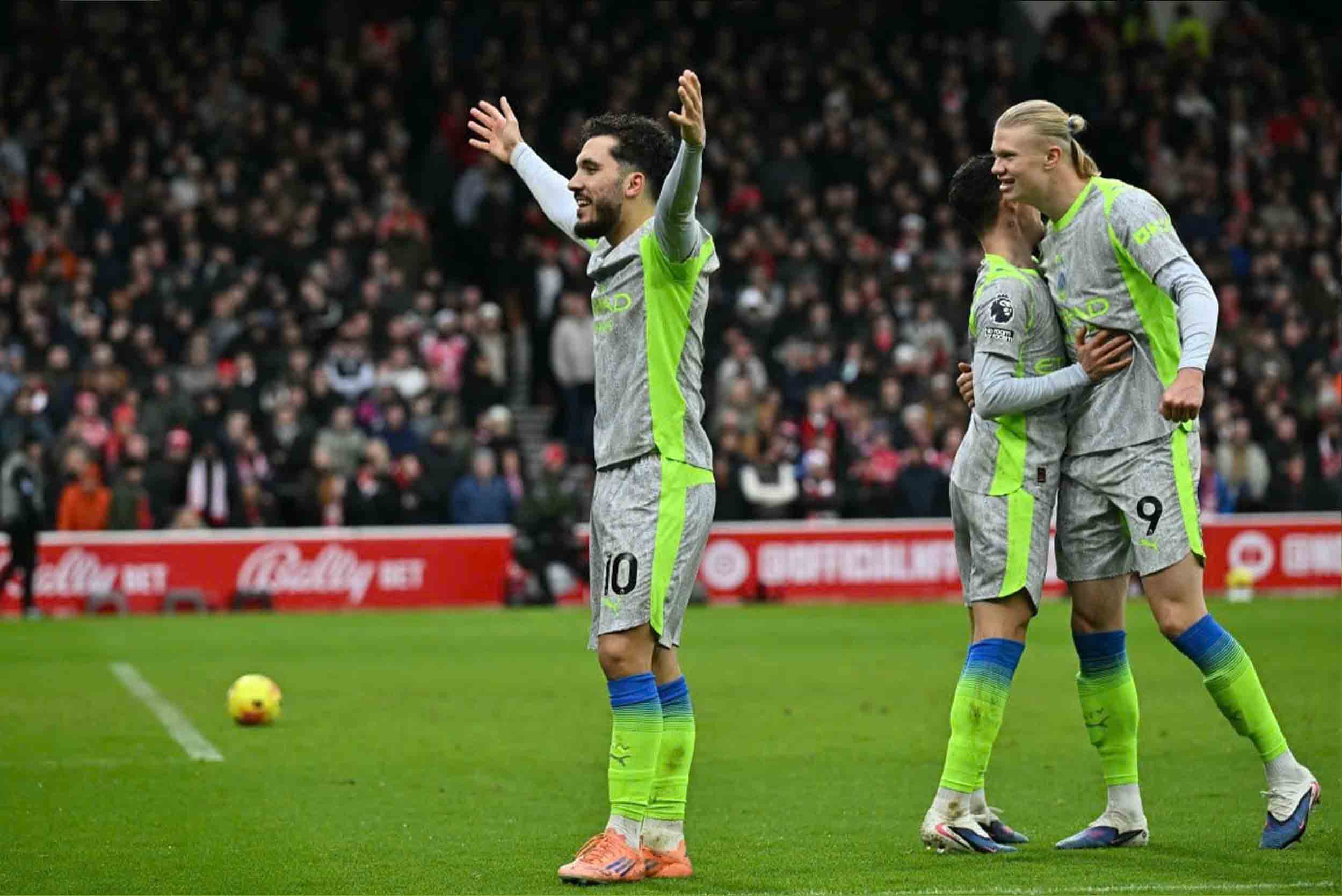 Man City đang có một thế hệ cầu thủ tài năng mới nhưng chưa có nhiều kinh nghiệm. Ảnh: AFP