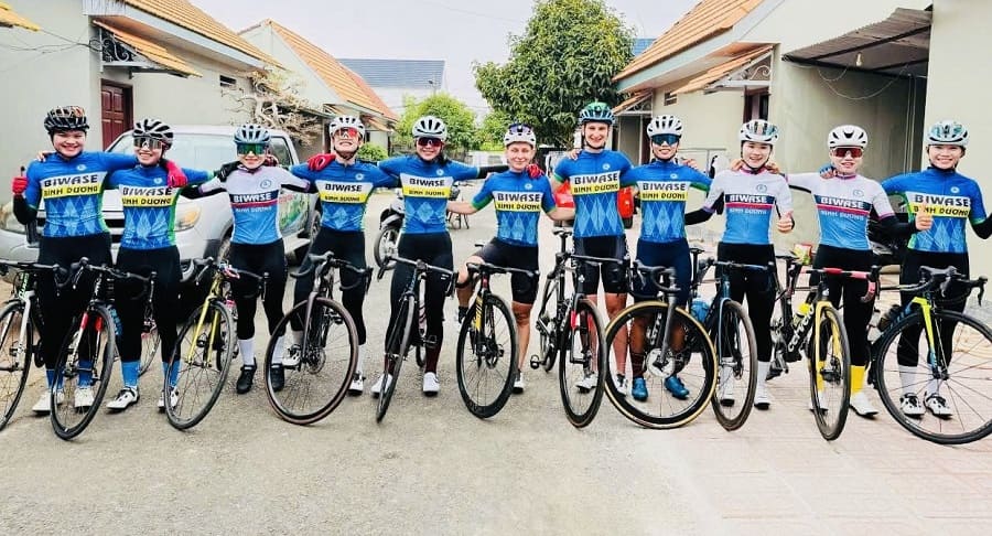 Vietnamese women's road cycling cyclists compete in 2 prestigious international tournaments right on their home field. Photo: Vietnam Sports Cycling and Motorcycling Federation