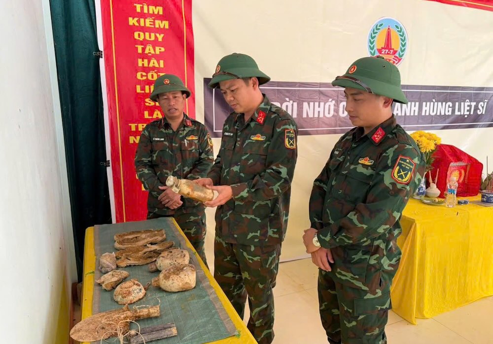 Two martyrs' remains just discovered have been brought back for management and organization of worship according to regulations. Photo: Han Nguyen