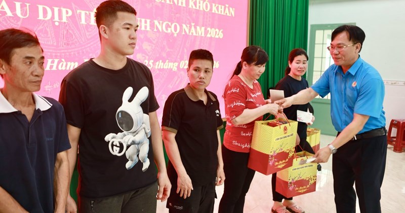 Lâm Đồng: Công đoàn hỗ trợ công nhân khó khăn sau Tết
