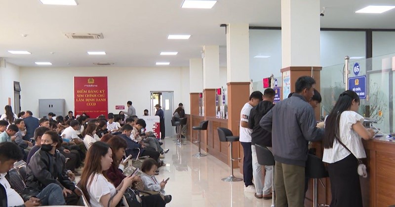 Quảng Trị: Áp lực hồ sơ dồn dập sau Tết tại trung tâm hành chính