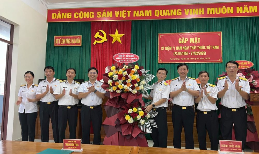 Vùng 5 Hải quân gặp mặt Ngày Thầy thuốc Việt Nam tại Phú Quốc