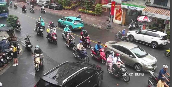 Mưa dông diễn ra ở TPHCM sáng nay. Ảnh: UDI Maps 