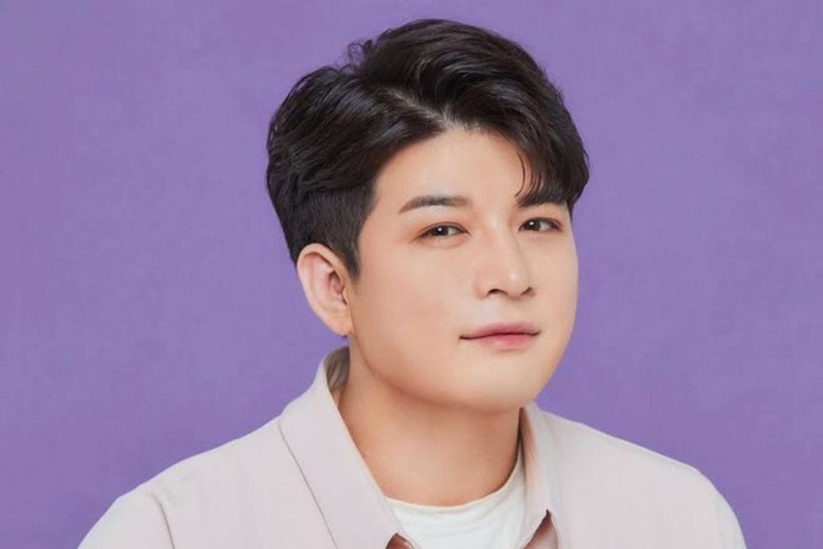 Male singer Shindong of Super Junior group. Photo: Lotte