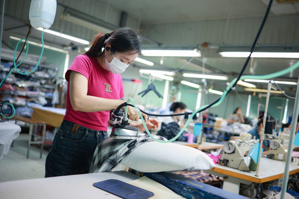 Khi được đào tạo lại, lao động được nâng cao tay nghề, tăng cơ hội giữ việc, cải thiện thu nhập và khả năng cạnh tranh trên thị trường lao động. Ảnh: Hải Nguyễn