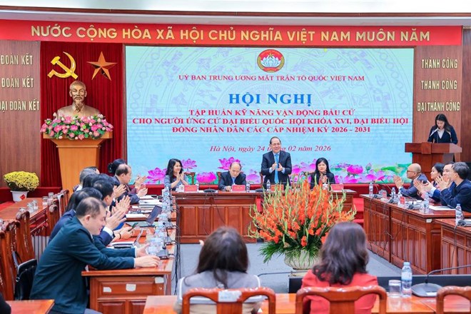 The Standing Committee of the Central Committee of the Vietnam Fatherland Front organizes training on election campaign skills for candidates for the 16th National Assembly. Photo: Hoai Nam