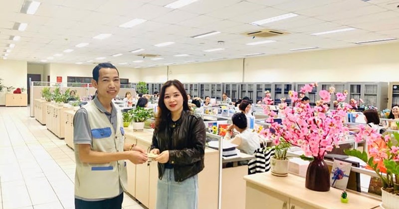 Công nhân Nissei Việt Nam trả lại 15 triệu đồng cho người đánh rơi