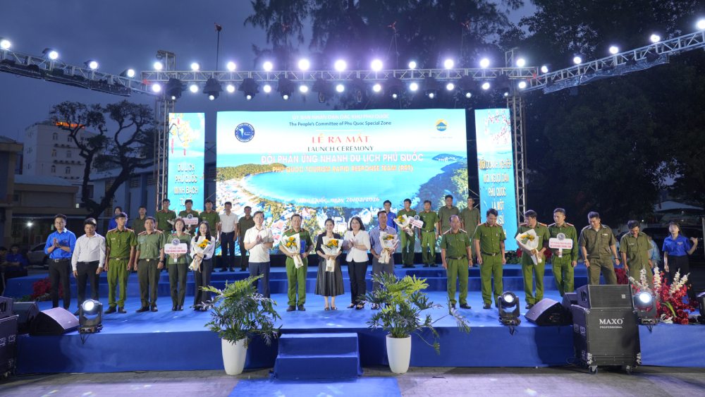 Launching ceremony of the Phu Quoc Special Tourist Area Rapid Response Team. Photo: Nam Phuong