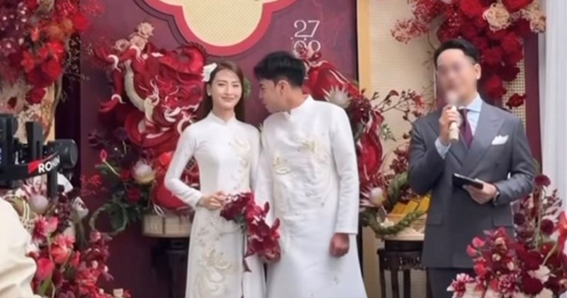 Đức Huy tổ chức lễ đính hôn