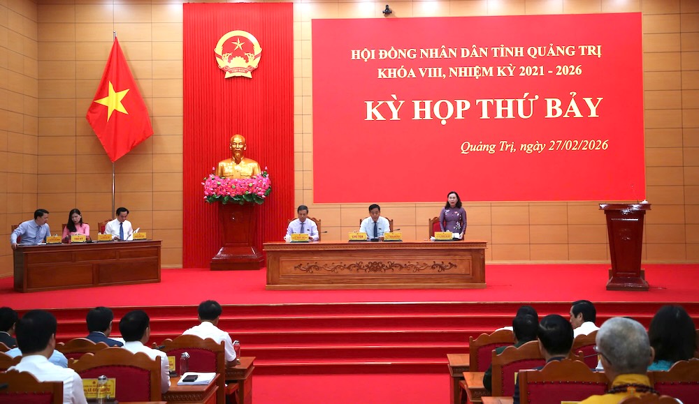 Tại kỳ họp, tỉnh Quảng Trị đặt mục tiêu tăng trưởng GRDP 2 con số đến năm 2030. Ảnh: Công Sáng