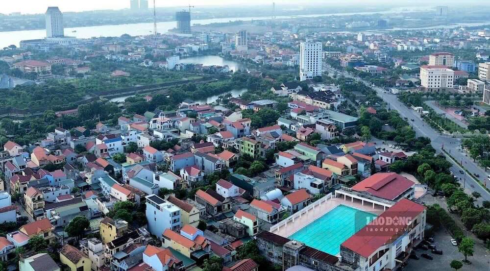 Dong Hoi ward seen from above. Photo: Cong Sang