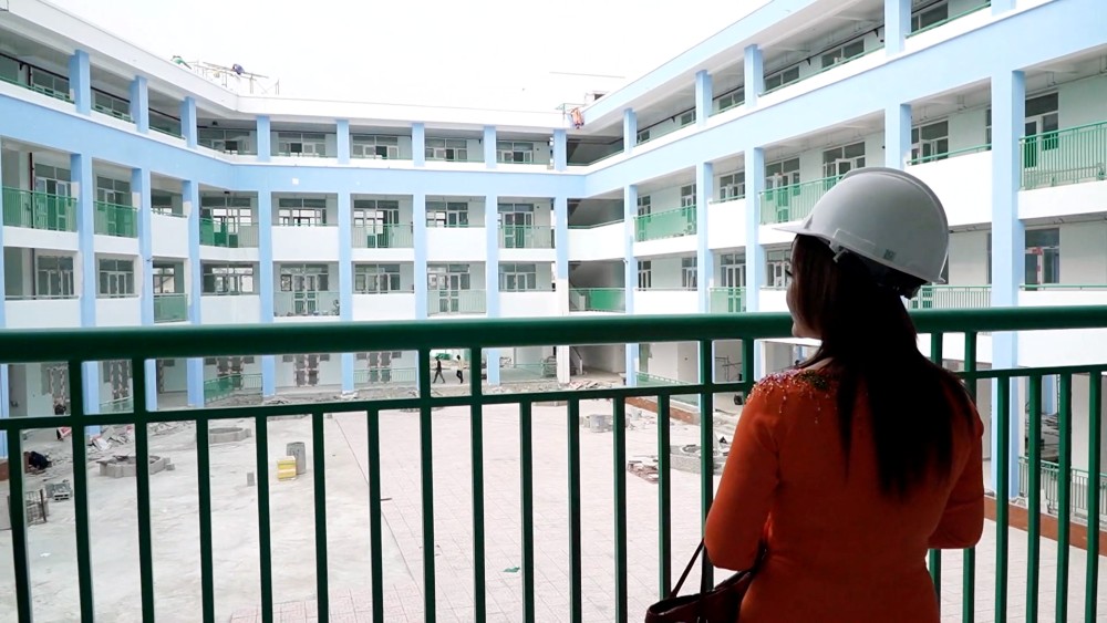 The school built from the largest cemetery in Ho Chi Minh City is about to reach the finish line