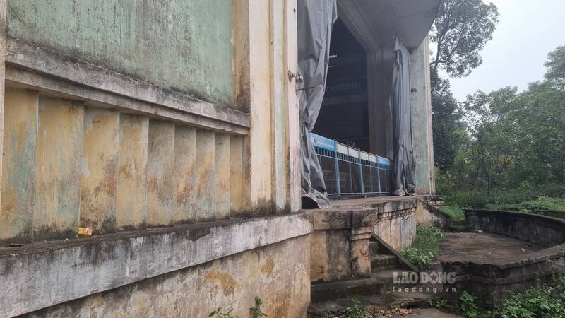 Các công trình vẫn lặng lẽ trường tồn theo thời gian. Ảnh: Việt Bắc