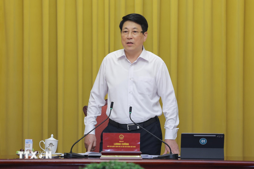 President Luong Cuong chairs a regular working briefing meeting with the Presidential Office on the afternoon of February 27. 2. Photo: VNA