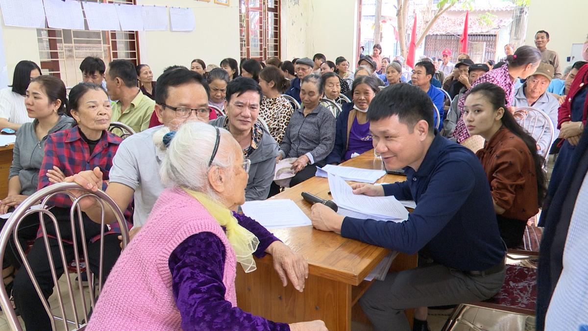 Phu Lien Ward sends land acquisition notices to each household. Photo: Phu Lien Ward e-Portal