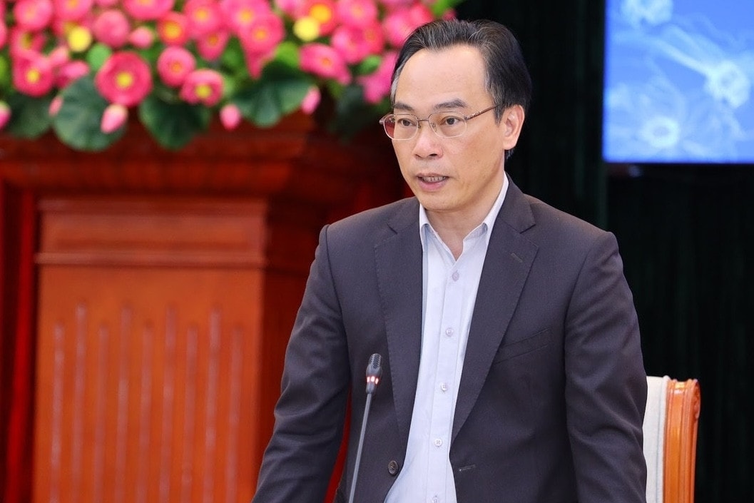 The Prime Minister assigned Mr. Hoang Minh Son to hold the position of Acting Minister of Education and Training. Photo: Ministry of Education and Training