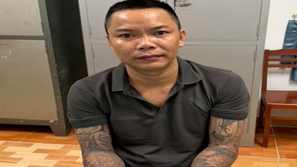 Bà C được Triều cho vay tiền nhưng không khả năng chi trả, Triều đã tự ý vào nhà bà C tháo dỡ tài sản. Ảnh: Công an cung cấp