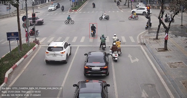 Motorbike owner fined remotely. Photo: Traffic Police Department