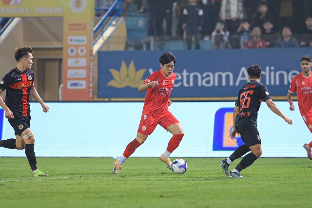 Tuy vậy, cũng không thể phủ nhận hiệu ứng từ cái tên như Đình Bắc và dàn sao U23 Việt Nam sau những thành công thời gian qua. Ảnh: Minh Dân