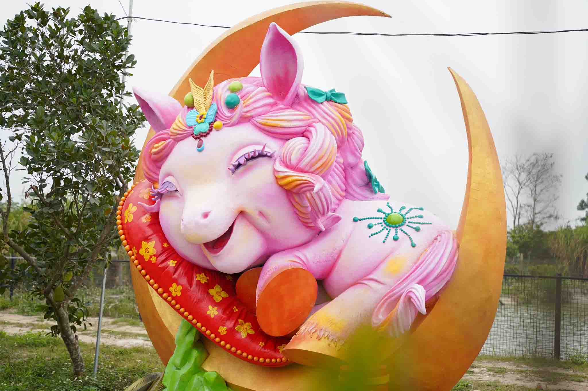 Linh vật Ngựa Thương đã được chốt giá hơn 222 triệu đồng.