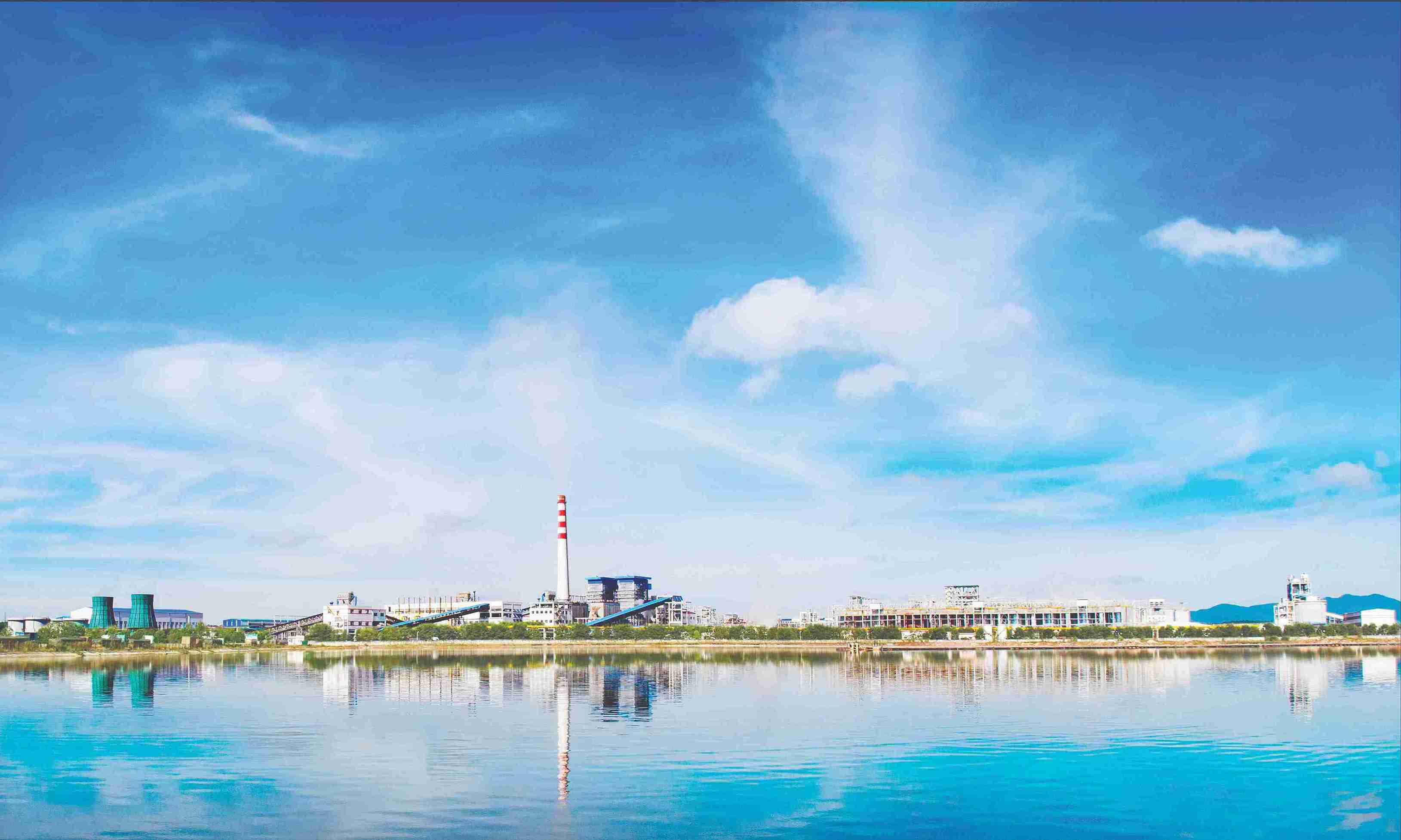 Lam Dong bauxite-aluminum complex (Bao Lam 1 commune) is one of the two key mining and metallurgy industrial projects of Lam Dong province. Photo: Phuc Khanh