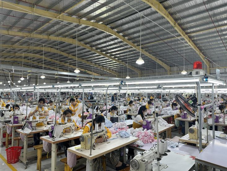 Les travailleurs des régions montagneuses souhaitent apprendre un métier directement dans leur localité pour stabiliser leur vie. Photo: Bao Nguyen