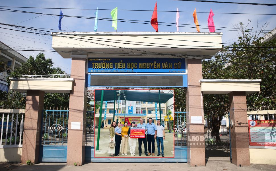 The parent representative board of Nguyen Van Cu Elementary School (Quy Nhon Nam ward, Gia Lai) has refunded the entire amount of money illegally mobilized to parents. Photo: Hoai Phuong