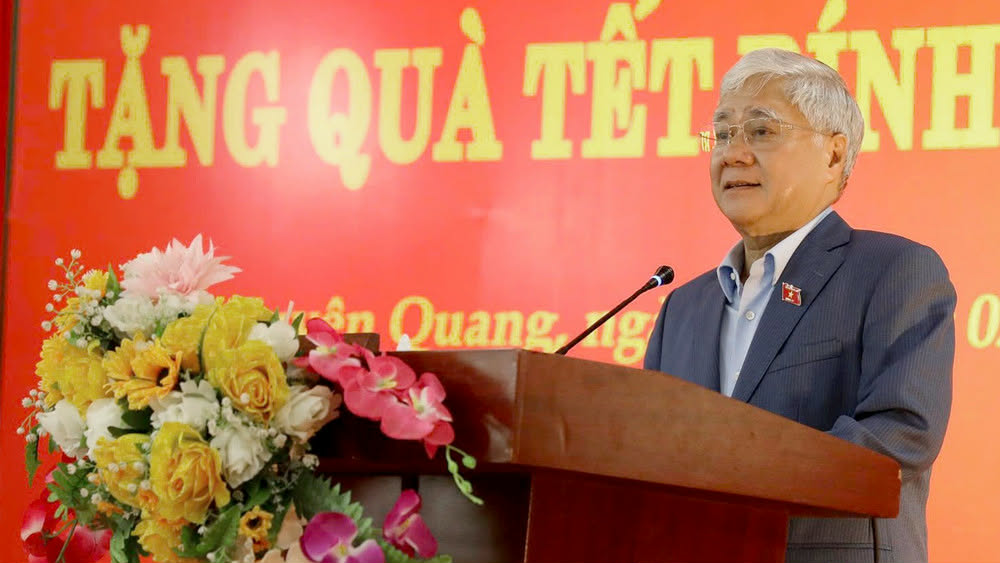 Phó Chủ tịch Thường trực Quốc hội Đỗ Văn Chiến phát biểu tại chương trình. Ảnh: Đức Thắng