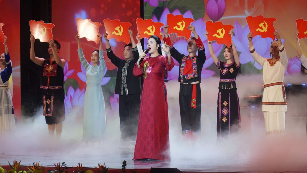 Art program "Road to the Future" celebrating the 96th anniversary of the founding of the Party