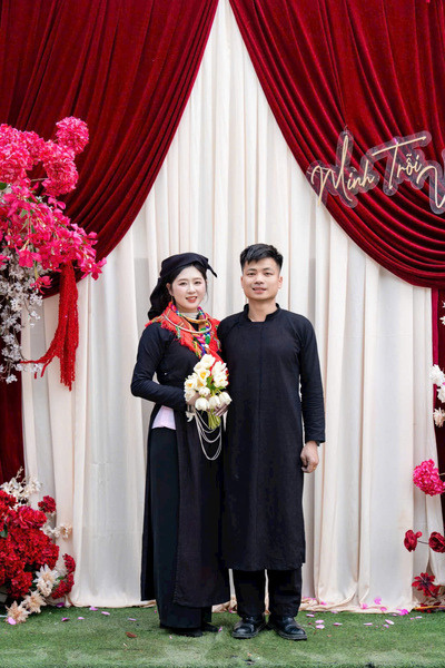 Trong bối cảnh nhiều phong tục truyền thống dần bị giản lược, câu chuyện của Vi Thị Liệu và Hoàng Minh Trỗi cho thấy người trẻ hôm nay không quay lưng với bản sắc.