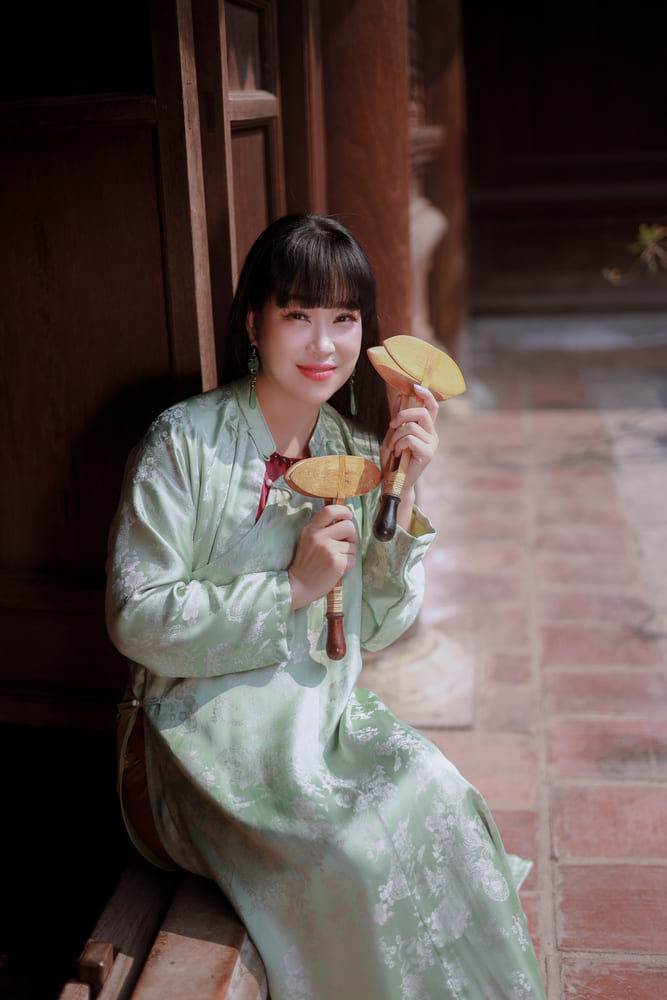 Các tác phẩm còn lại đều mang cá tính sáng tạo riêng, được viết và lựa chọn phù hợp với chất giọng, phong cách hát xẩm cũng như con đường nghệ thuật mà chị theo đuổi. Ảnh: Cao Minh Tiến