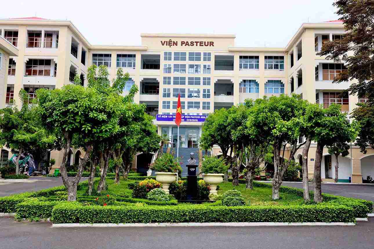 Viện Pasteur Nha Trang được bác sĩ Alexandre Yersin thành lập năm 1895. Ảnh: Hữu Long