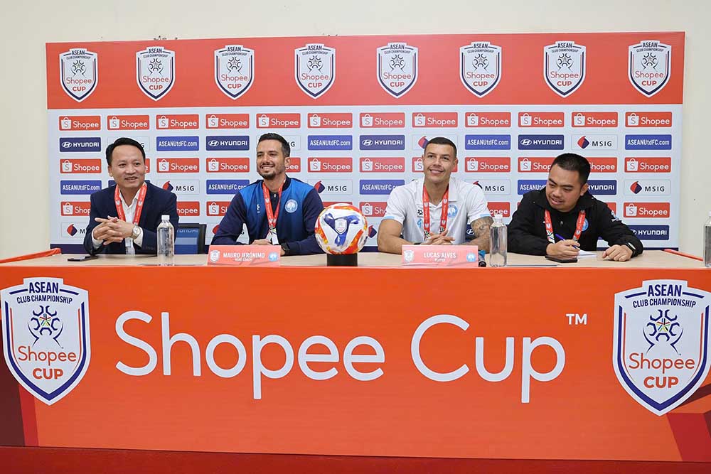 Toàn cảnh buổi họp báo của câu lạc bộ Nam Định. Ảnh: CLB Nam Định